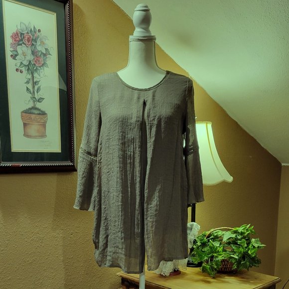 Womens - Size Small - Forgotten Grace blouse - Picture 1 of 5